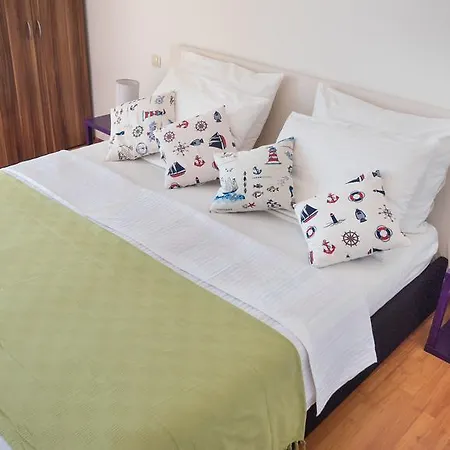 Apartment Marina Omis