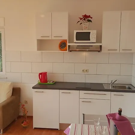 Apartment Marina *